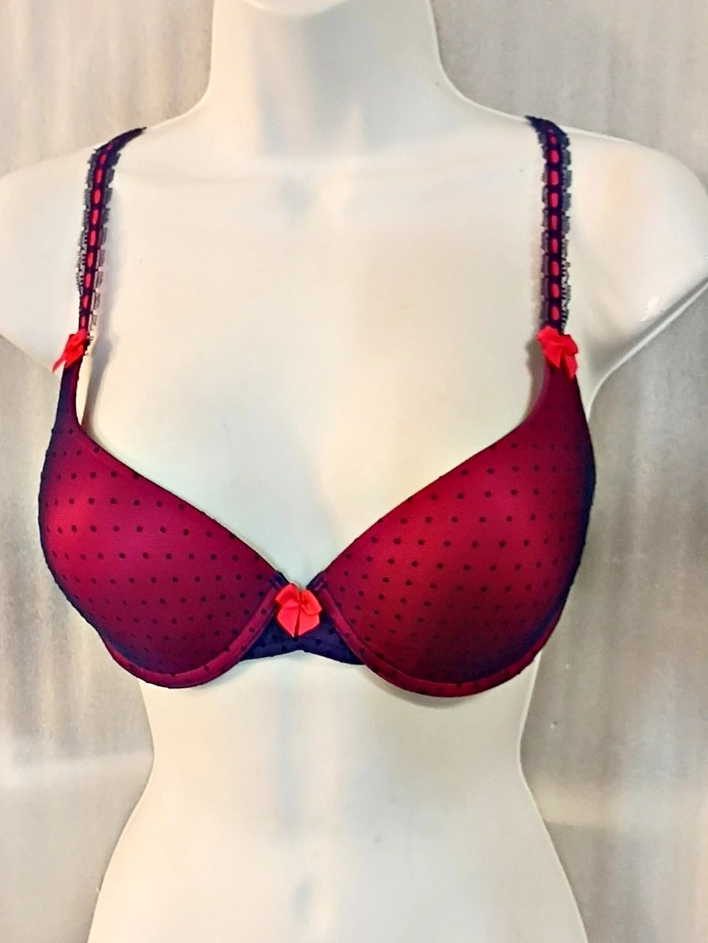 Victoria's Secret Polka Dot Underwire Bra Pink & Blue 34C
